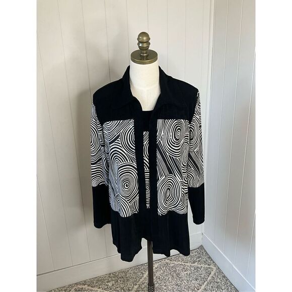 Kokomo Womens Size Small Tank & Cardigan 2 Piece Set Black Geo Print Flowy - Picture 1 of 15
